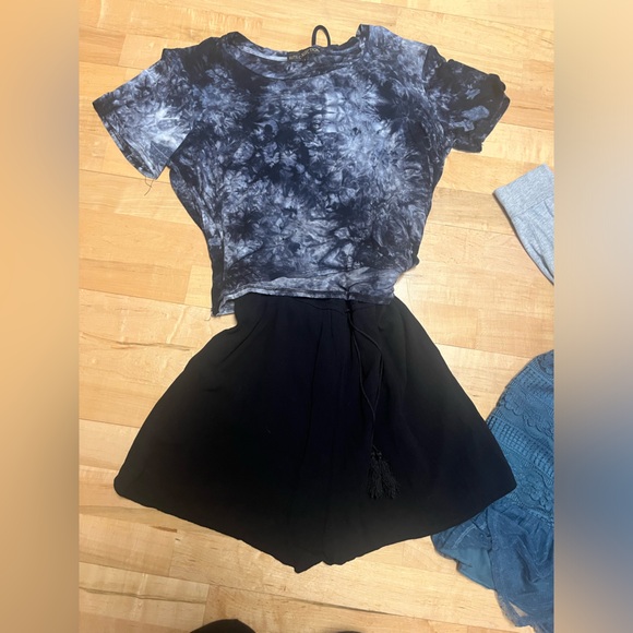 Curated Bundle - Picture 10 of 16